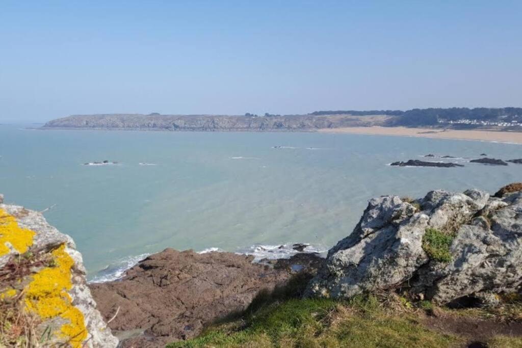 Vue Mer Pour Une Escale En Baie Du Mt-St-Michel Cherrueix Kültér fotó